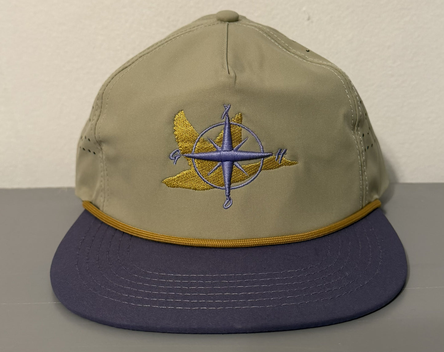 Brown/purple Gold duck